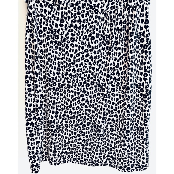 BRITISH!🇬🇧Animal Print Sleeveless Gathered Waist Trending Dress Size 10👗 - Picture 3 of 8